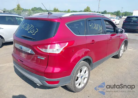 2016 Ford Escape Titanium z USA, uszkodzony, nr VIN 1FMCU0JXXGUB80020